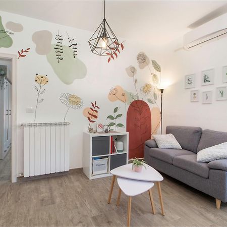 Apartment Vinotoc Izola Buitenkant foto
